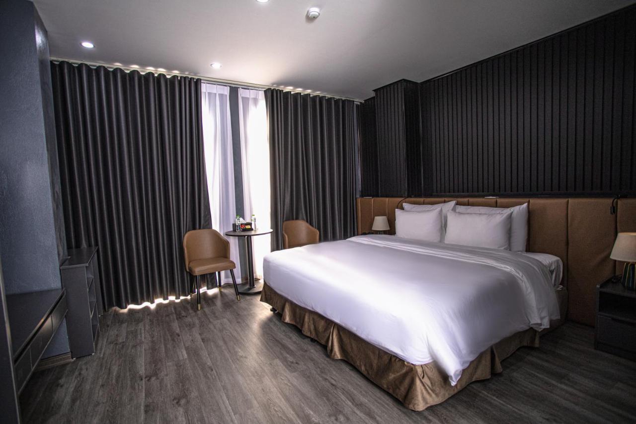 La Maison Boutique Hotel กาวบั่ง ภายนอก รูปภาพ